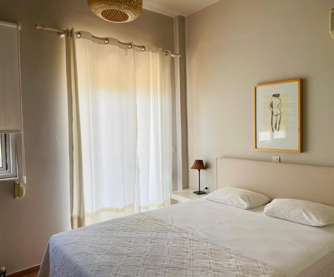 Rex Hotel - Bebeka'S Захаро Экстерьер фото